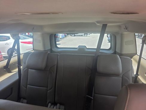 Used 2018 GMC Yukon XL SLT RWD image 9