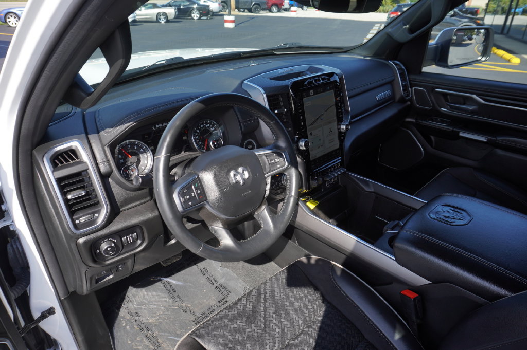 Used 2023 RAM 1500 Laramie AWD/4WD image 24
