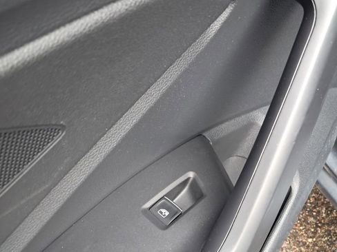 Used 2024 Volkswagen Jetta Sport FWD image 17