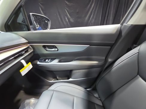 New 2025 Nissan Murano SL w/ Cargo Package image 16