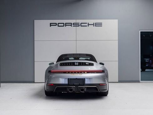 New 2026 Porsche 911 GTS image 6