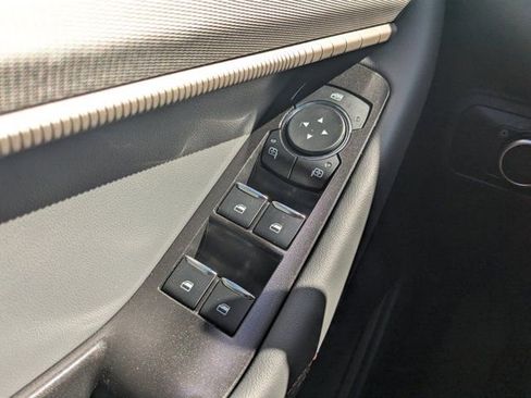 New 2026 Ford Explorer Active RWD image 24