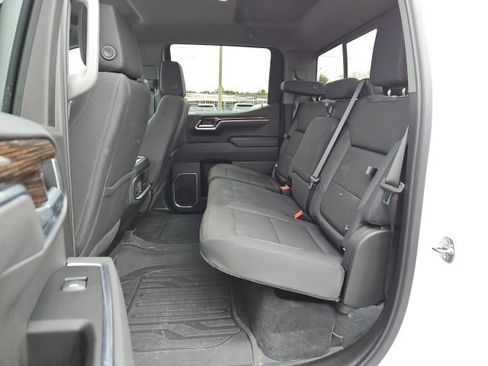 Used 2025 GMC Sierra 1500 Elevation w/ Preferred Package image 15