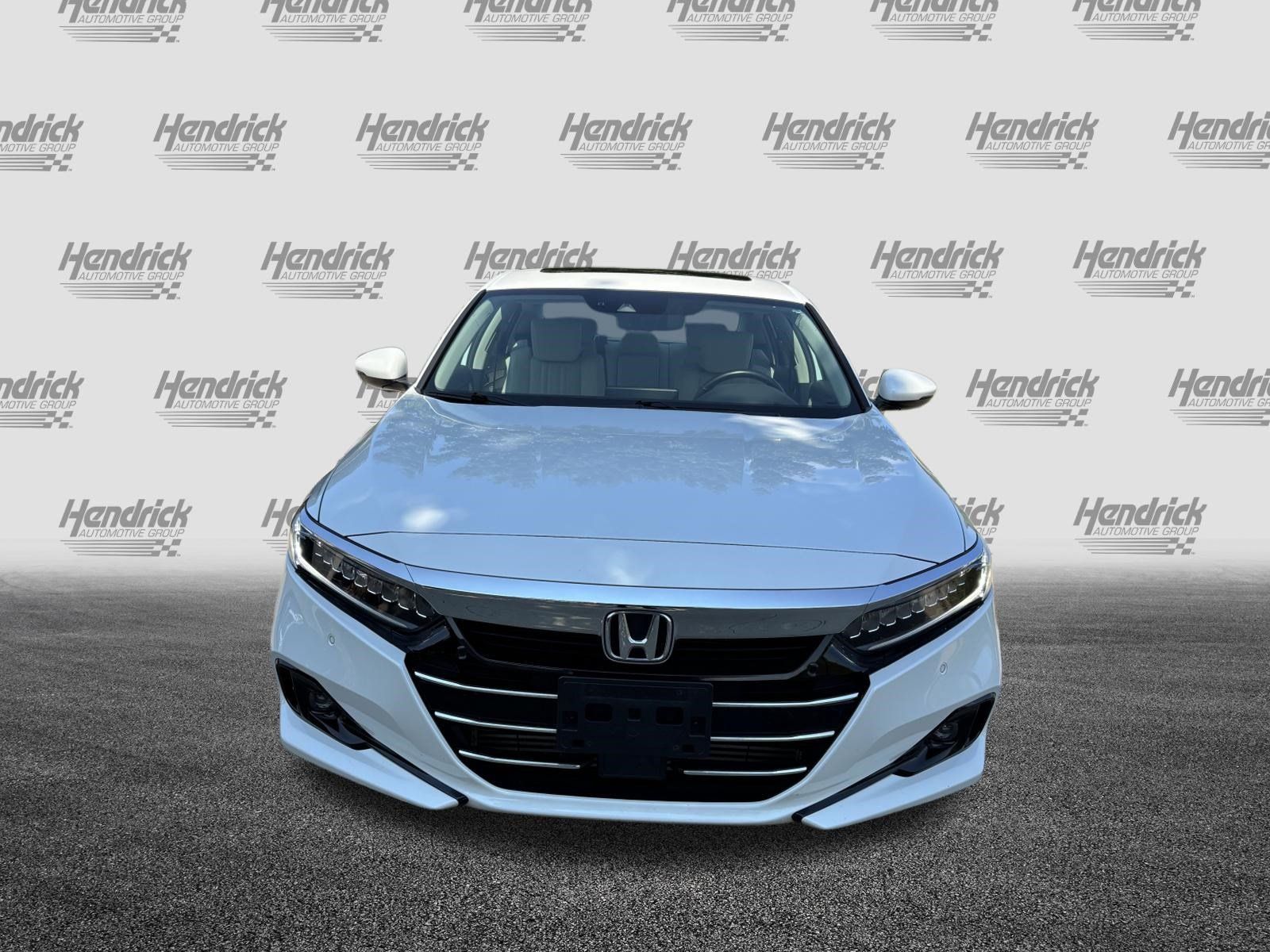 Used 2021 Honda Accord Touring image 3