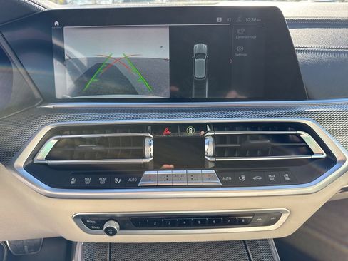 Used 2023 BMW X5 M50i image 22