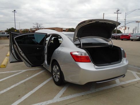 Used 2014 Honda Accord LX image 24