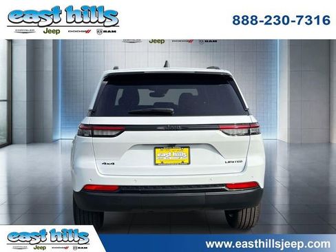 Certified 2024 Jeep Grand Cherokee Limited w/ Black Appearance Package image 5