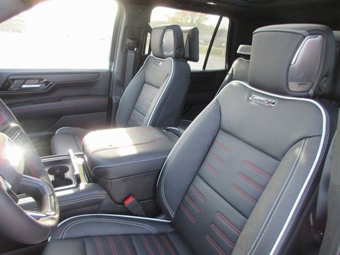 New 2026 GMC Yukon AT4 Ultimate image 12