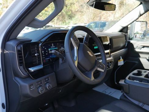 New 2026 Chevrolet Silverado 2500 LT w/ Snow Plow Prep/Camper Package AWD/4WD image 10