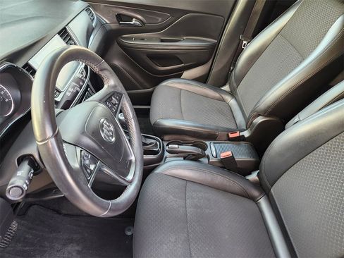 Used 2018 Buick Encore Preferred image 12