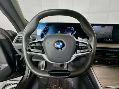 Used 2025 BMW 430i Convertible w/ Premium Package image 15