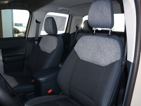 New 2025 Ford Maverick XLT w/ XLT Luxury Package image 33