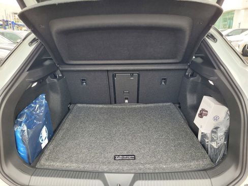 New 2026 Volkswagen ID.4 Pro S image 19