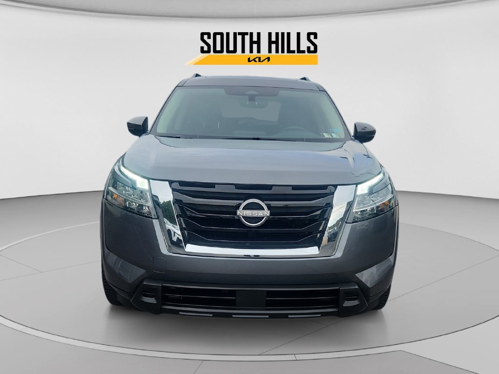 Used 2022 Nissan Pathfinder SV w/ SV Premium Package AWD/4WD image 8