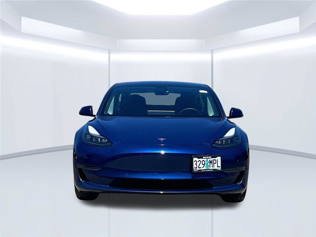 Used 2021 Tesla Model 3 Standard Range Plus RWD image 5