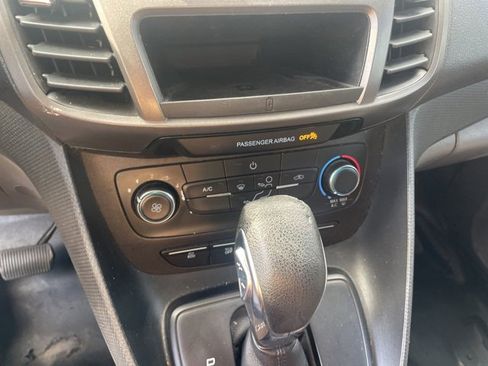 Used 2020 Ford Transit Connect XL image 21