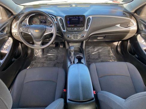 Used 2023 Chevrolet Malibu LT image 10