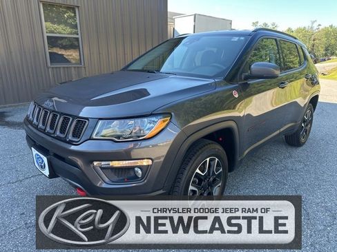 Used 2021 Jeep Compass Trailhawk image 1