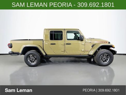 New 2026 Jeep Gladiator Mojave image 8