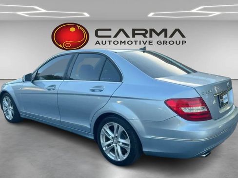 Used 2013 Mercedes-Benz C 250 Sedan image 3