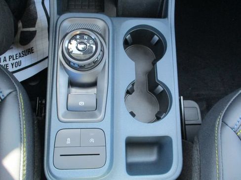 Used 2025 Ford Maverick Lobo AWD/4WD image 14