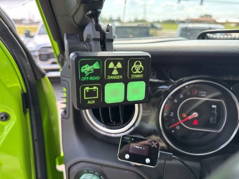 Used 2021 Jeep Gladiator Rubicon w/ LED Lighting Group image 64