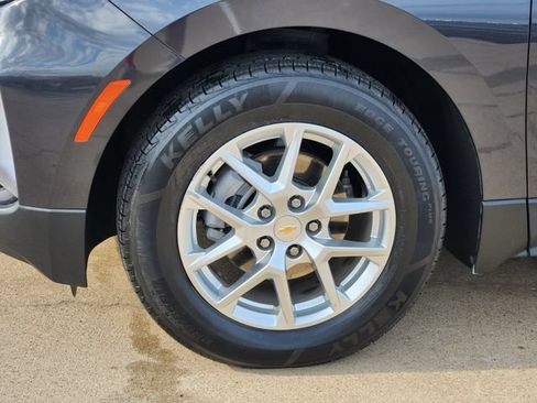 Used 2022 Chevrolet Equinox LT FWD image 18