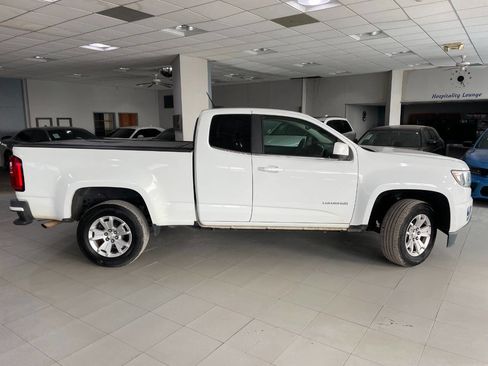 Used 2017 Chevrolet Colorado LT w/ LT Convenience Package image 8