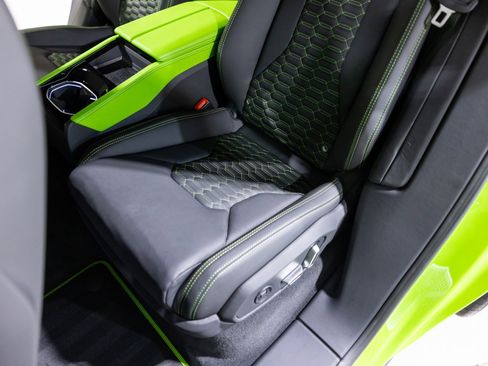 Used 2022 Lamborghini Urus image 37