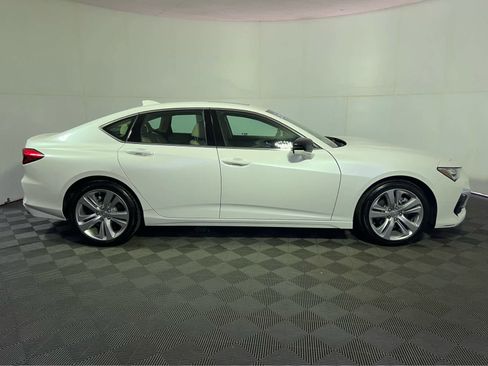 Used 2023 Acura TLX w/ Technology Package image 8