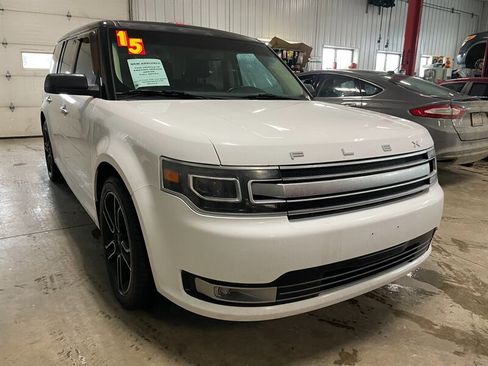 Used 2015 Ford Flex Limited w/ Limited Appearance Package image 4