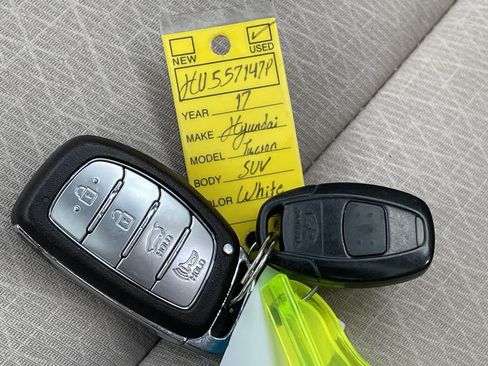 Used 2017 Hyundai Tucson Value FWD image 31