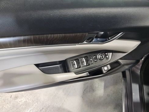 Used 2018 Honda Accord EX image 11