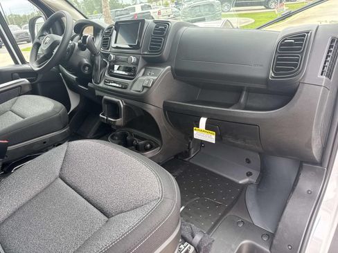 New 2026 RAM ProMaster 2500 w/ Convenience Group FWD image 12