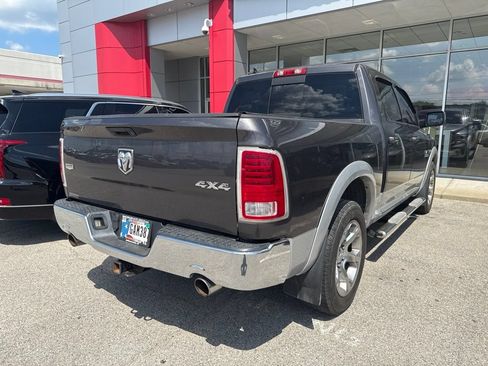 Used 2014 RAM 1500 Laramie AWD/4WD image 3