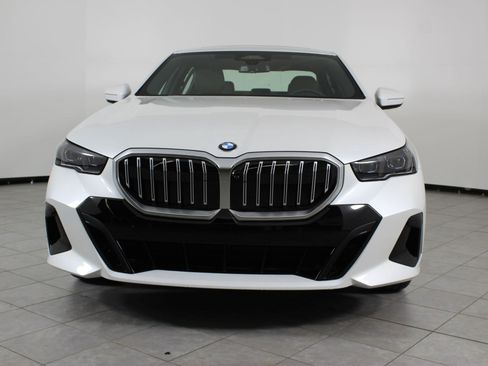 New 2026 BMW 530i xDrive w/ M Sport Package image 6
