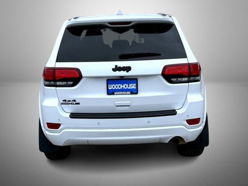 Used 2020 Jeep Grand Cherokee Altitude image 6