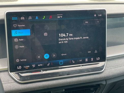 Certified 2025 Volkswagen Tiguan S AWD/4WD image 20