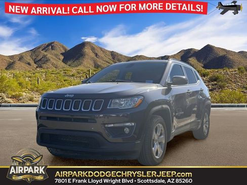 Used 2020 Jeep Compass Latitude FWD image 1