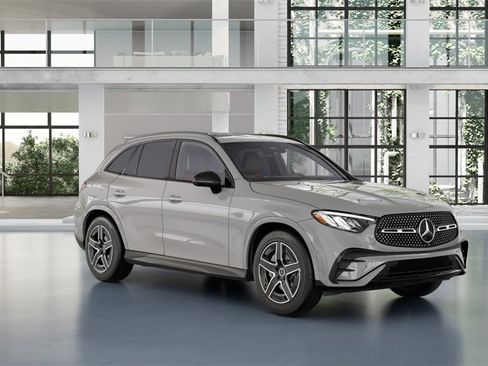 New 2025 Mercedes-Benz GLC 300 4MATIC image 6