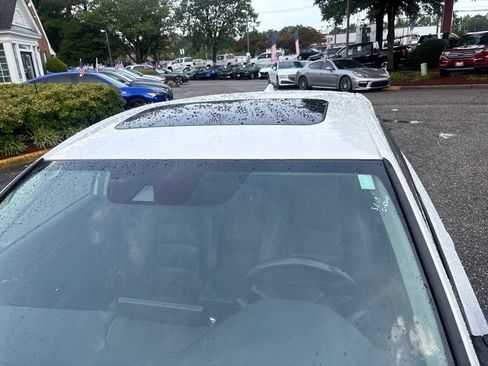 Used 2018 Honda Accord EX-L image 13