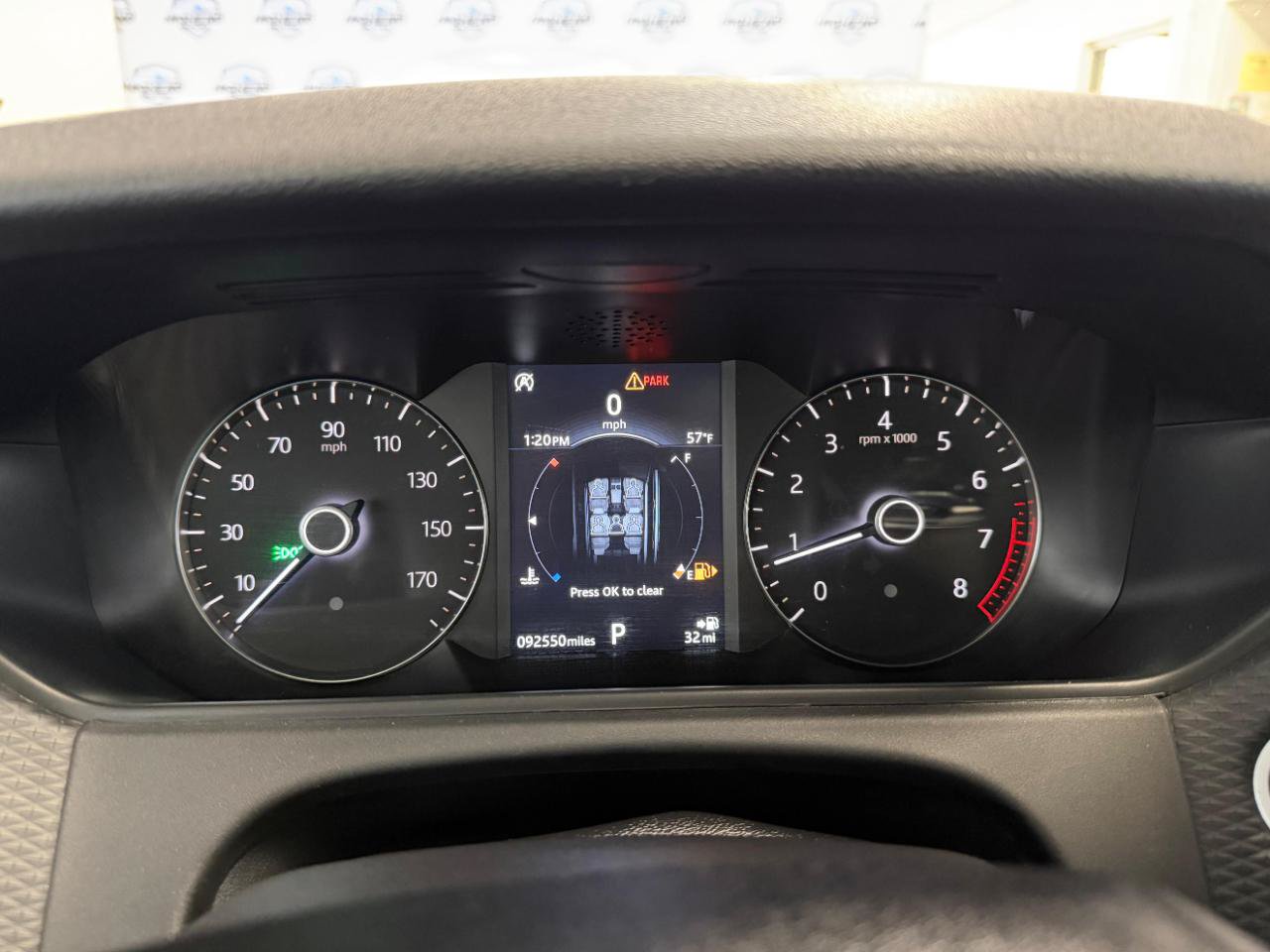 Used 2018 Land Rover Range Rover Velar S AWD/4WD image 38