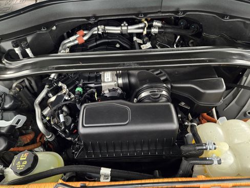 Certified 2023 Ford Explorer Platinum image 29