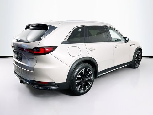 Used 2024 MAZDA CX-90 Plug-In Hybrid w/ Premium Plus image 9