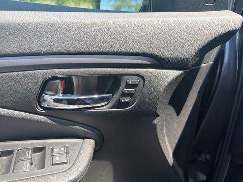 Used 2022 Honda Pilot EX-L image 12
