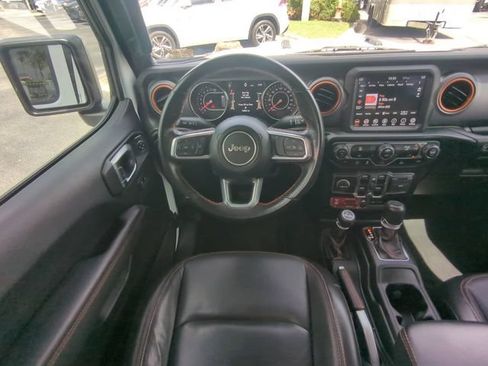 Used 2022 Jeep Gladiator Mojave w/ LED Lighting Group AWD/4WD image 17