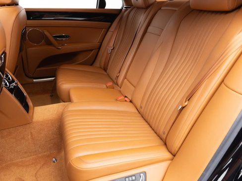 Used 2017 Bentley Flying Spur S V8 image 40