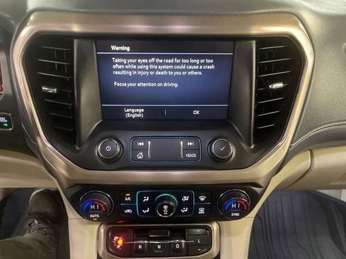 Used 2020 GMC Acadia Denali w/ Trailering Package image 19