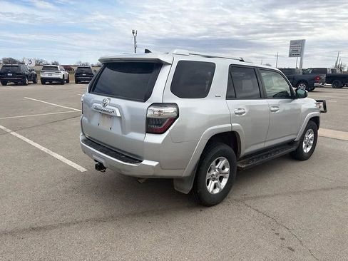 Used 2018 Toyota 4Runner SR5 w/ Wilderness Package image 5