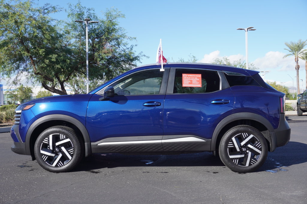 Certified 2026 Nissan Kicks SV FWD image 2